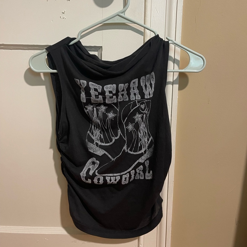 Wild Fable Gray Graphic Muscle Tee